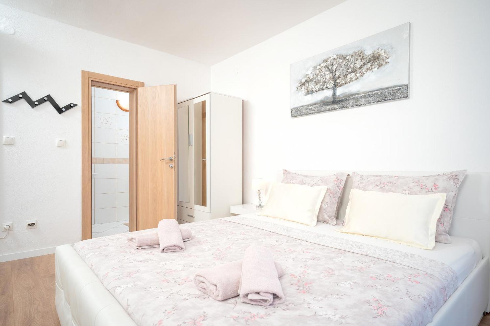 Apartments Edi - Zf Hvar Хвар Экстерьер фото
