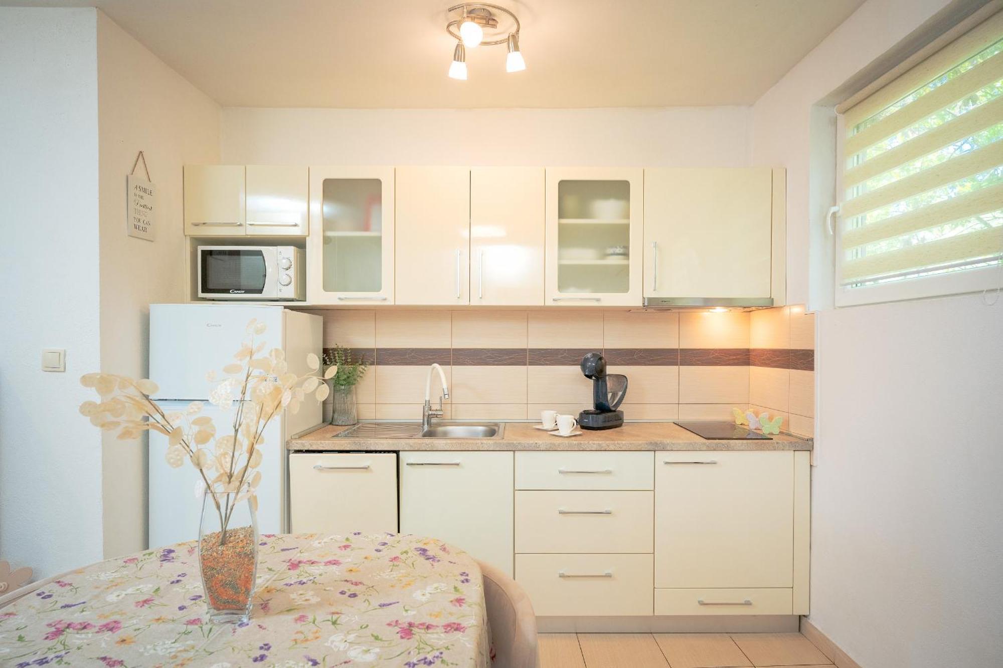Apartments Edi - Zf Hvar Хвар Экстерьер фото